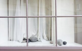 jak-dopasowac-dekoracje-okienne-do-stylu-skandynawskiego